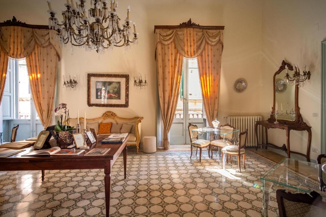 Palazzo Guido Lecce