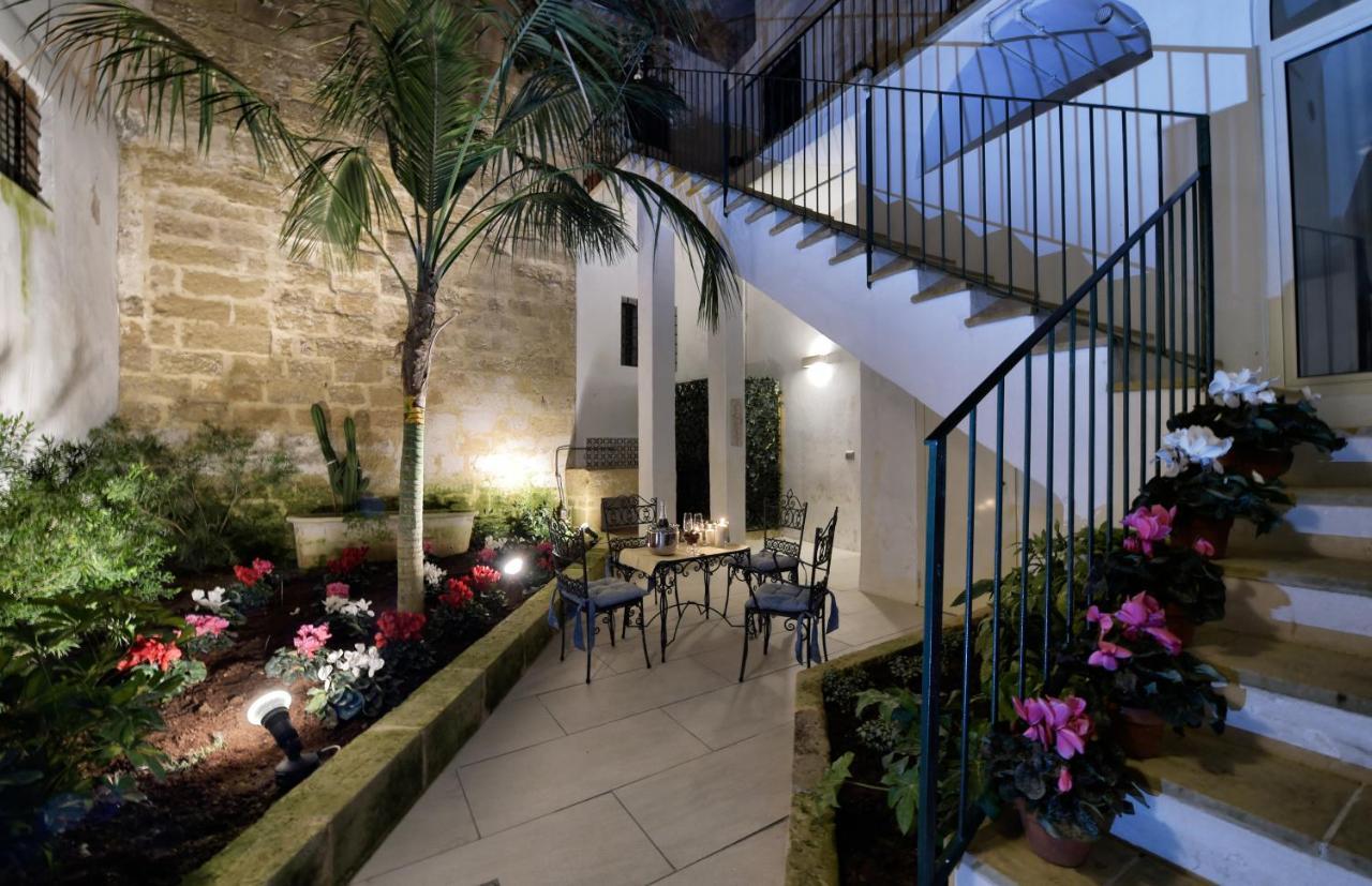 Palazzo Guido Bed & Breakfast 3*